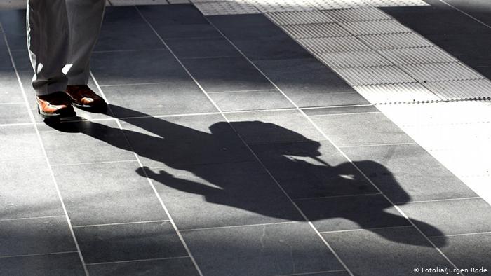 Schatten Mann Sillhouette Symbolbild (Fotolia/Jürgen Rode)